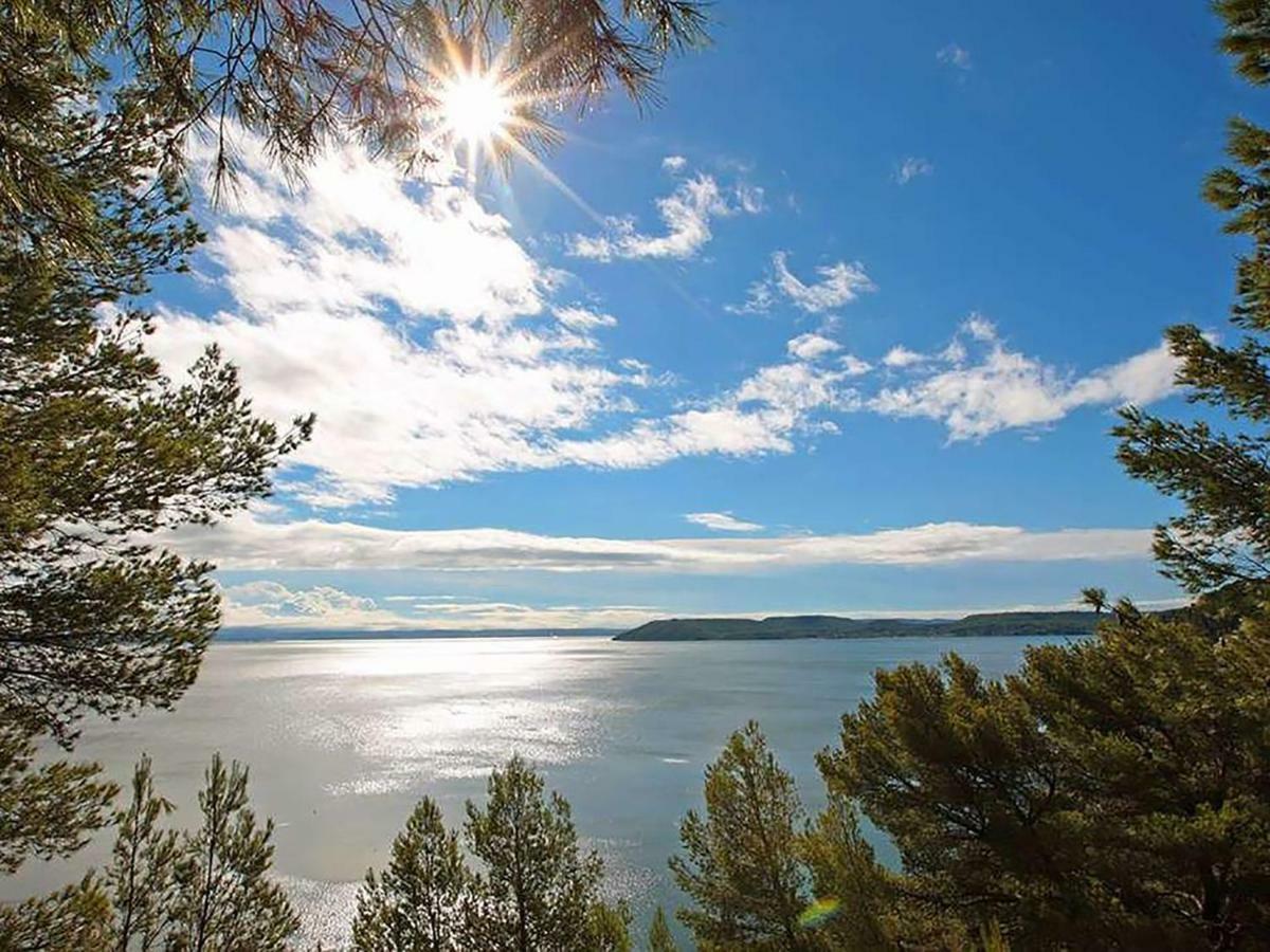 Maison Contemporaine Avec Piscine Privee Chauffee, Entre Plages Et Provence, Borne 11 Kw Истр Экстерьер фото